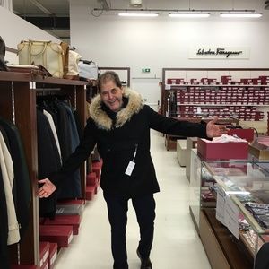 Meet your Posher, Bill